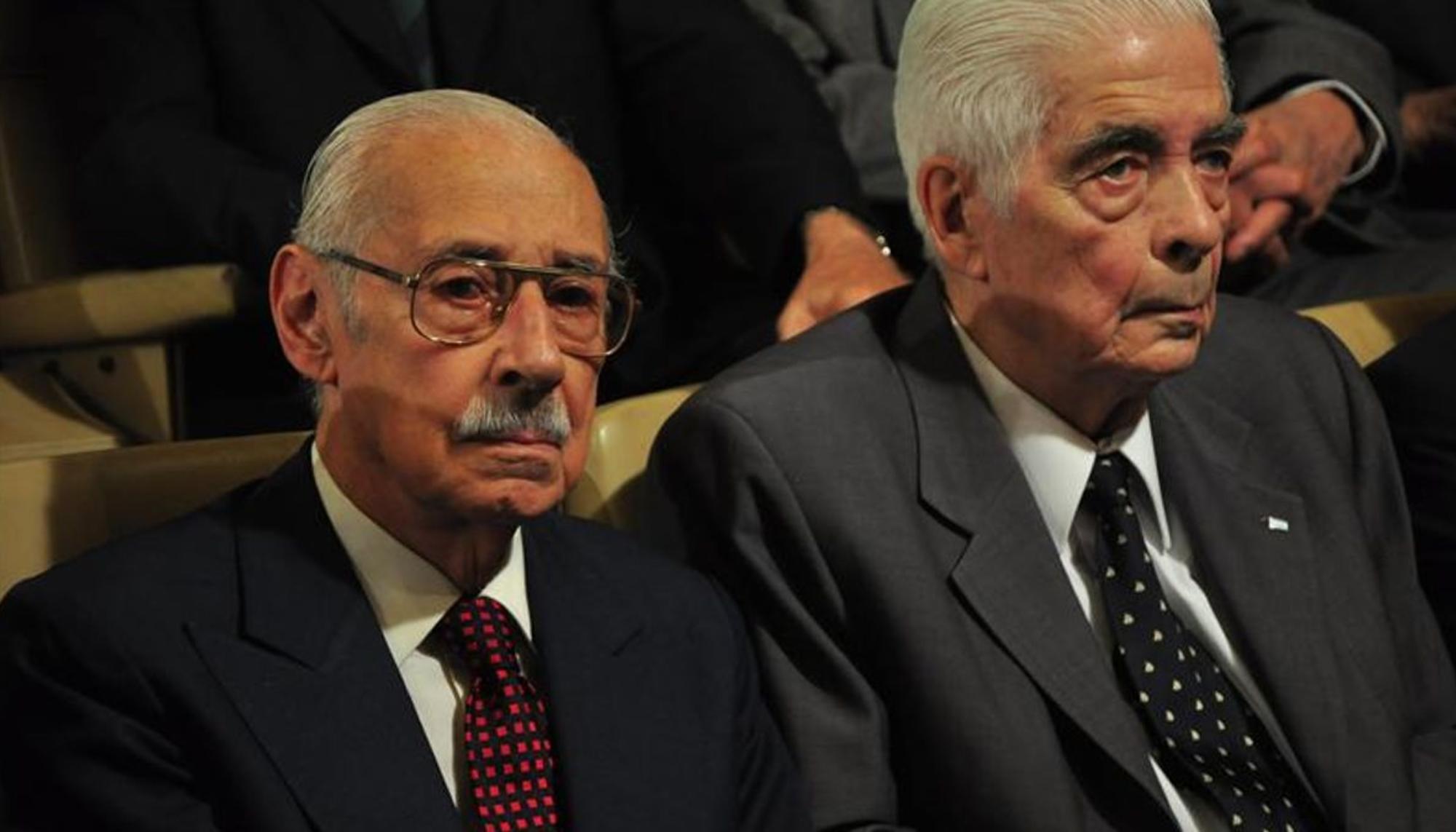 Jorge Videla junto al exgeneral Luciano Menéndez